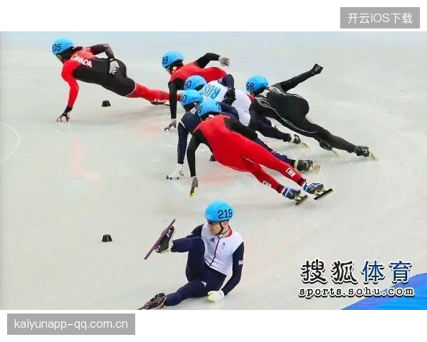 体育馆灯光突然熄灭！多名选手摔倒，背后真相震惊全场！